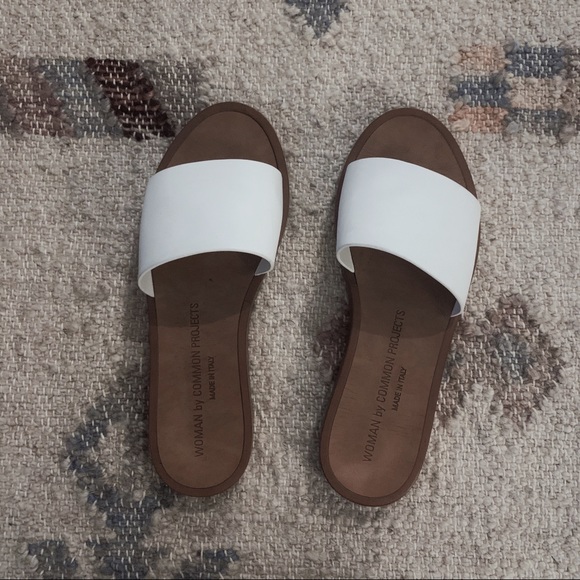 Woman by Common Projects Slide Flats — Size 6 - Picture 1 of 1